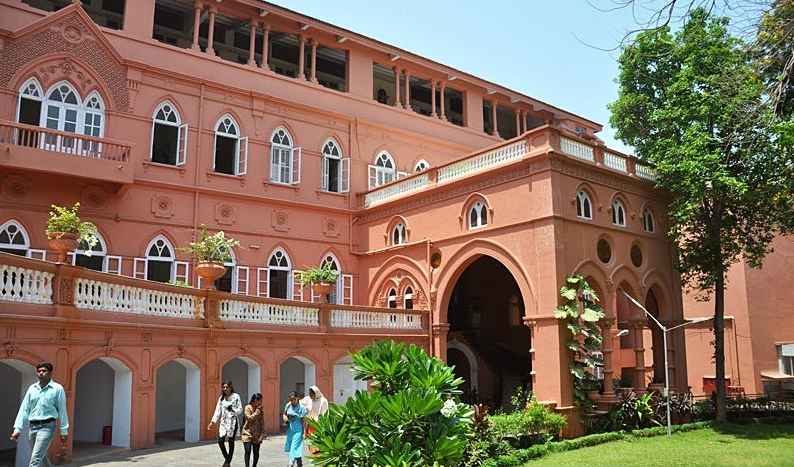 Management Quota Admission in Sophia College Mumbai